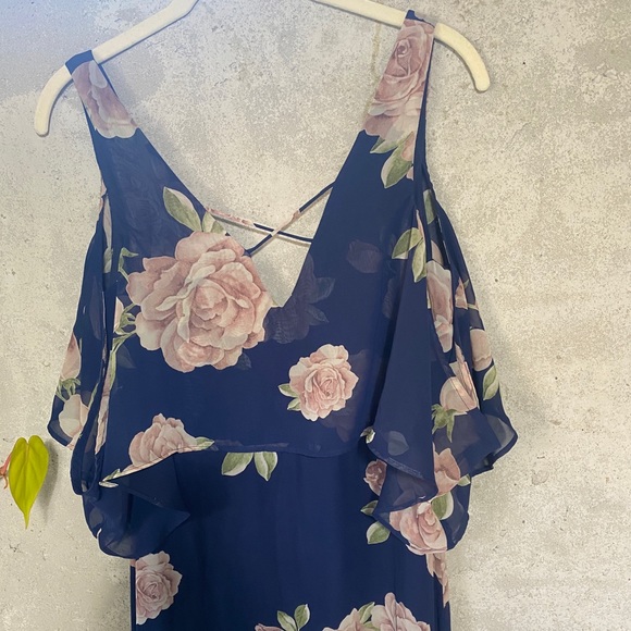 Lulus navy blue floral print maxi dress - Picture 3 of 5